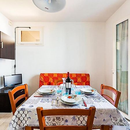 Dormiglione Apartment Torre Lapillo Exterior foto
